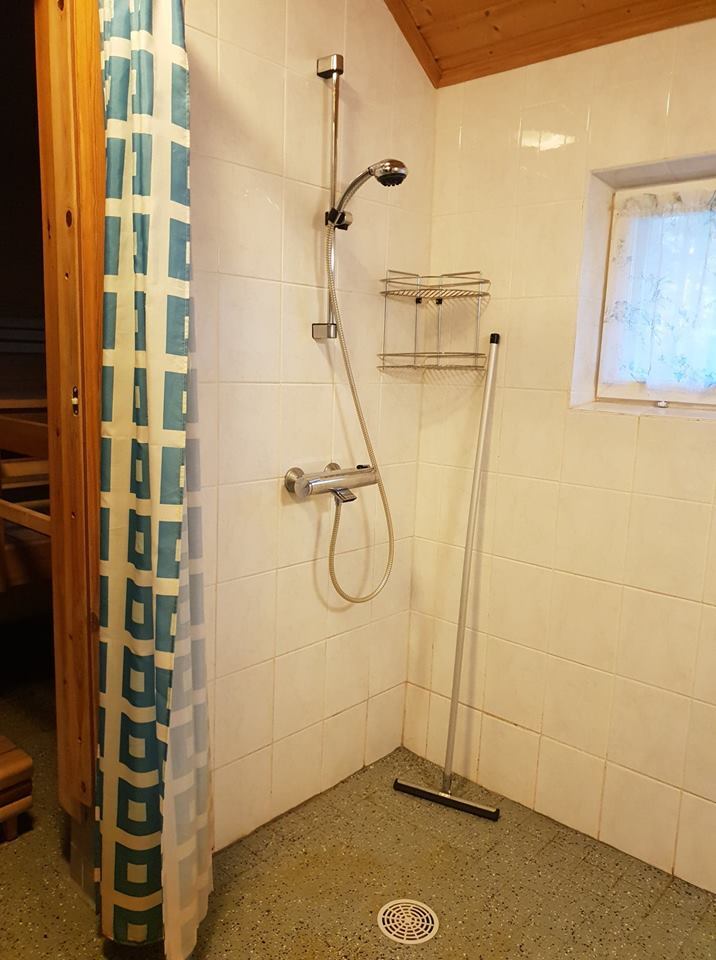 Kylpyhuone-1